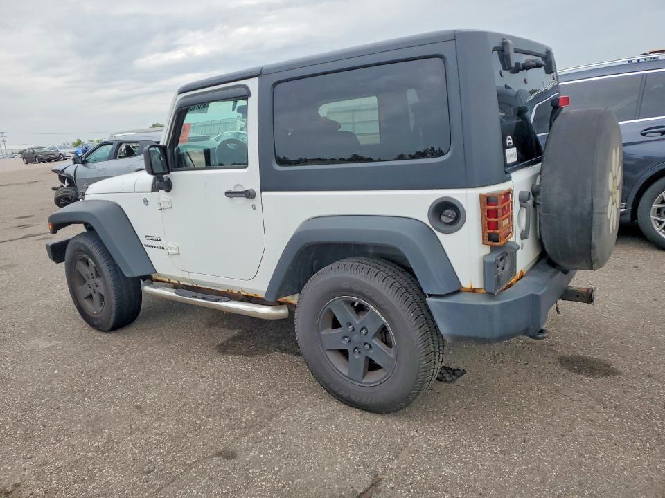2011 JEEP WRANGLER SPORT — Фото 2 из 12