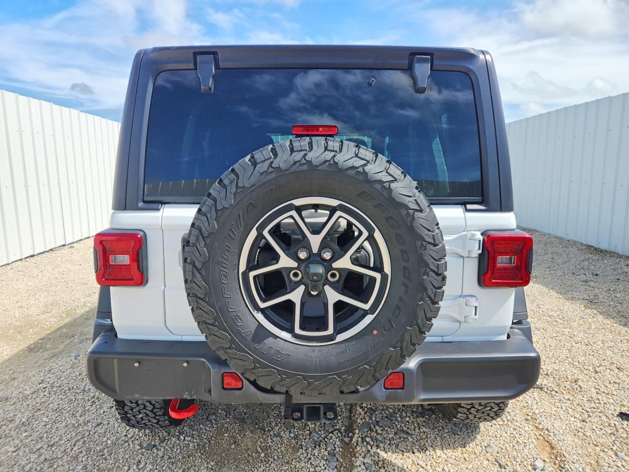 2026 JEEP WRANGLER RUBICON — Фото 6 из 14