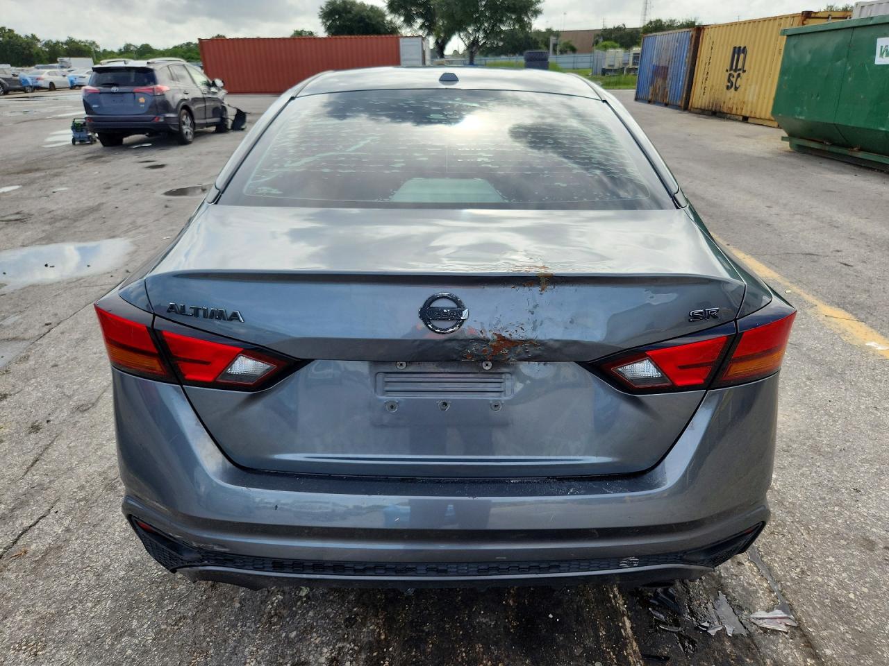 2019 NISSAN ALTIMA SR — Фото 6 из 12