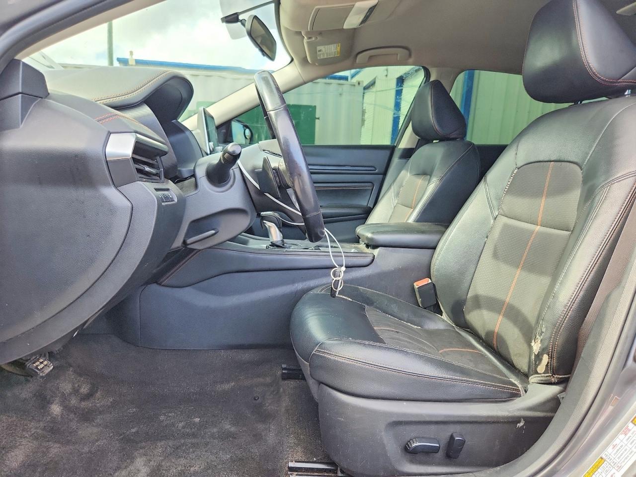 2019 NISSAN ALTIMA SR — Фото 7 из 12