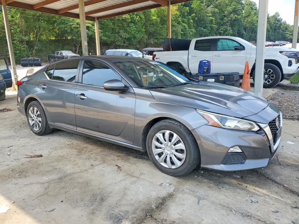 2019 NISSAN ALTIMA S — Фото 4 из 12
