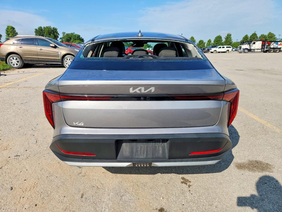 2026 KIA K4 LXS — Фото 6 из 12