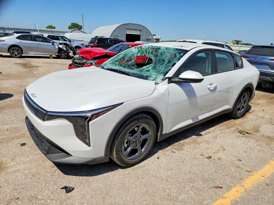 2026 KIA K4 3KPFT4DE0TE286068