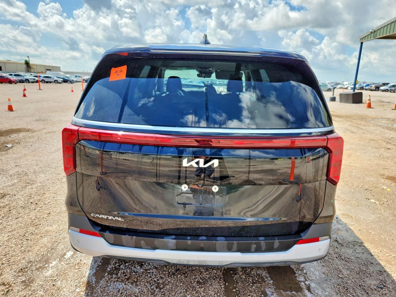 2026 KIA CARNIVAL LXS — Фото 6 из 13