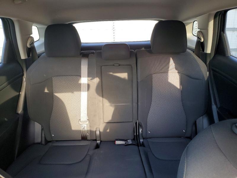2026 KIA SPORTAGE LX — Фото 10 из 13