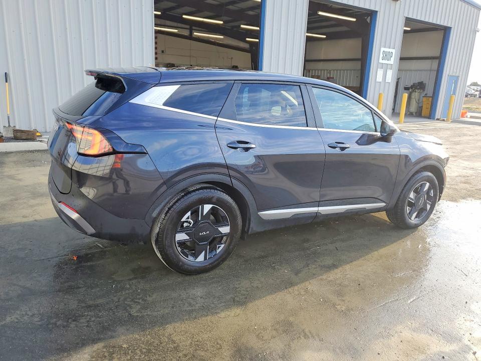 2026 KIA SPORTAGE LX — Фото 3 из 13