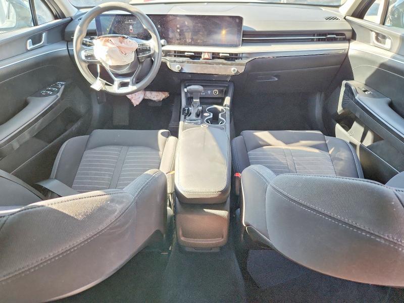 2026 KIA K5 LXS — Фото 8 из 12