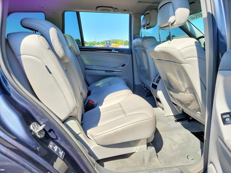 2011 MERCEDES-BENZ GL 450 4MATIC — Фото 11 из 13