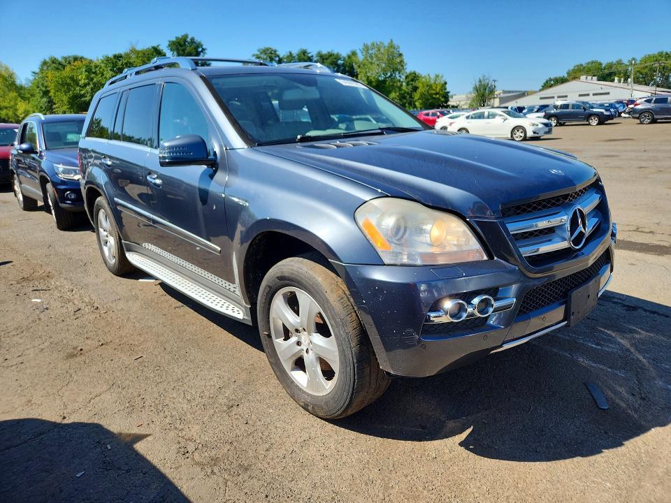 2011 MERCEDES-BENZ GL 450 4MATIC — Фото 4 из 13