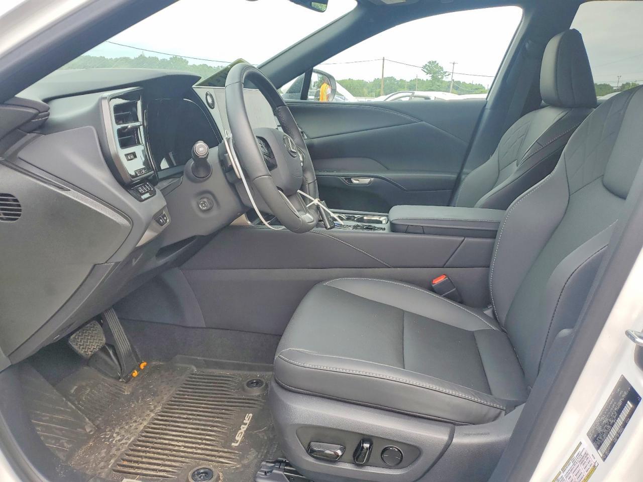 2026 LEXUS RX 350 PREMIUM — Фото 7 из 13