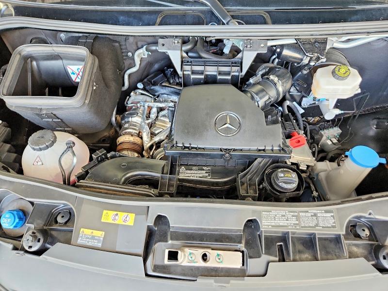 2026 MERCEDES-BENZ SPRINTER 2500 — Фото 12 из 14