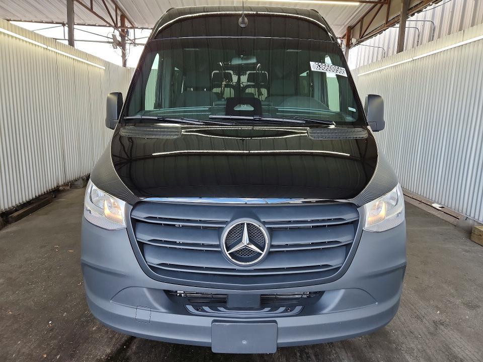 2026 MERCEDES-BENZ SPRINTER 2500 — Фото 5 из 14