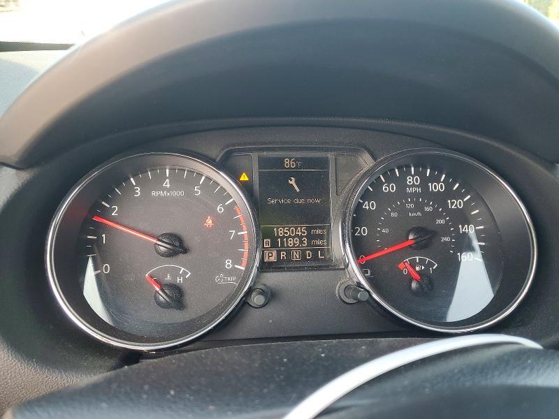 2011 NISSAN ROGUE S — Фото 9 из 12