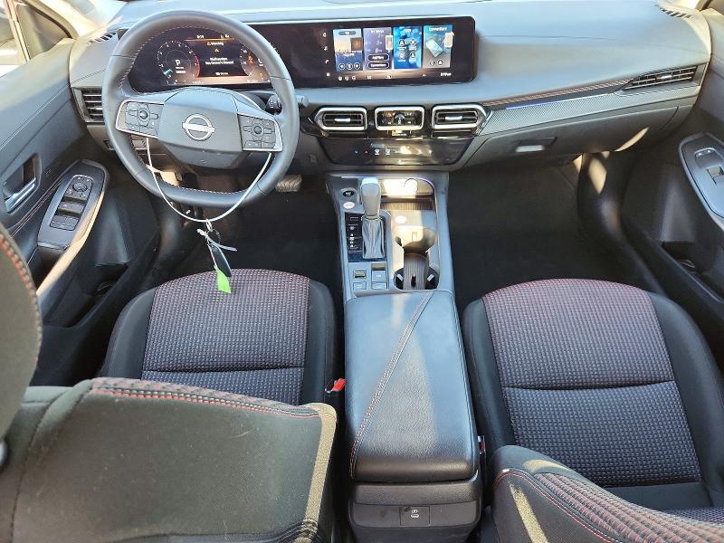 2026 NISSAN SENTRA SR — Фото 8 из 12