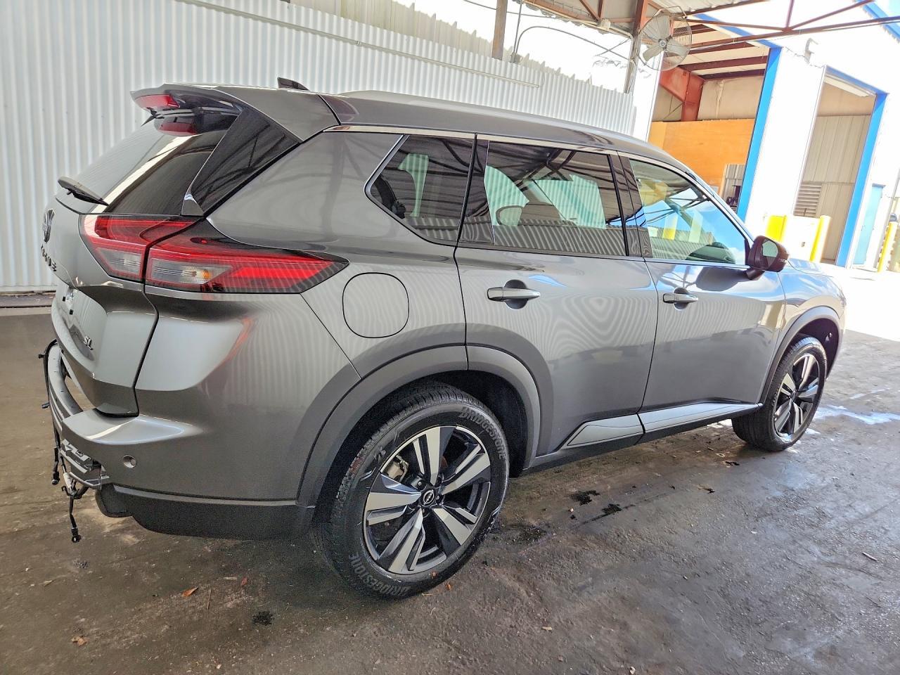 2026 NISSAN ROGUE SL — Фото 3 из 13