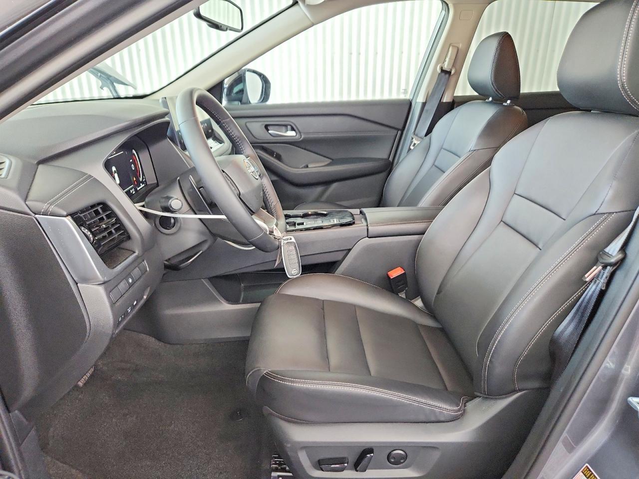 2026 NISSAN ROGUE SL — Фото 7 из 13
