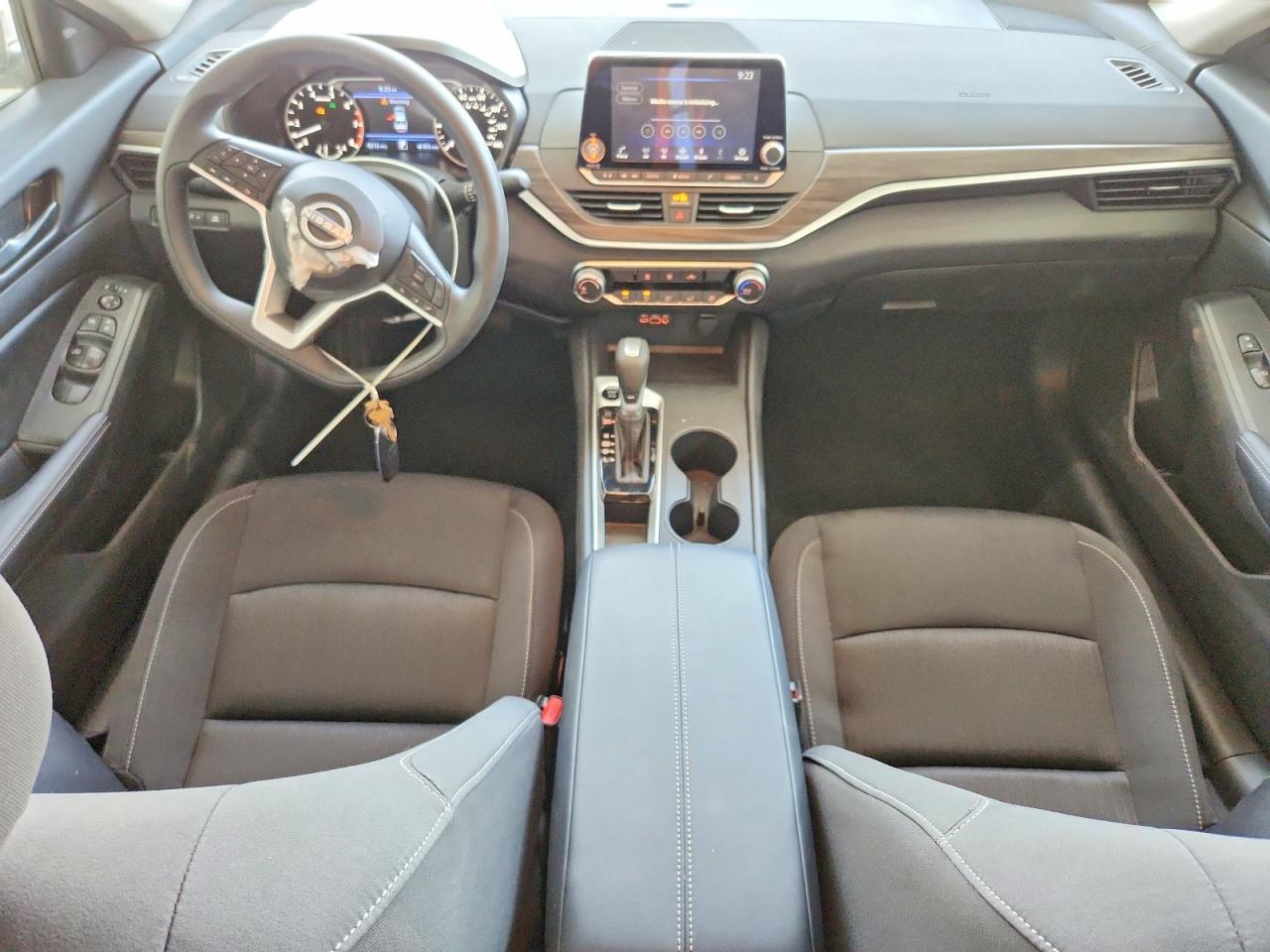 2026 NISSAN ALTIMA SV — Фото 8 из 12