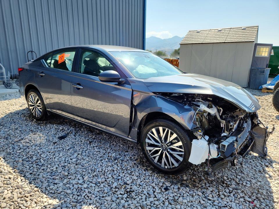 2026 NISSAN ALTIMA SV — Фото 4 из 12