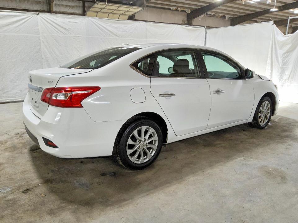 2019 NISSAN SENTRA SV — Фото 3 из 13