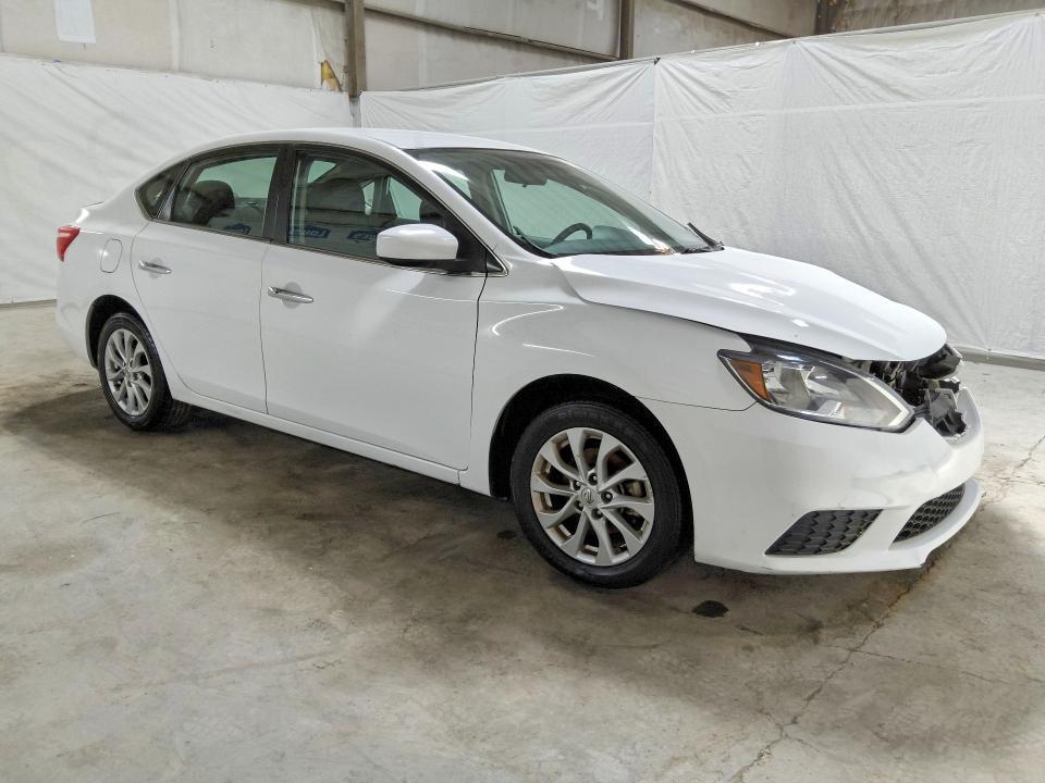 2019 NISSAN SENTRA SV — Фото 4 из 13
