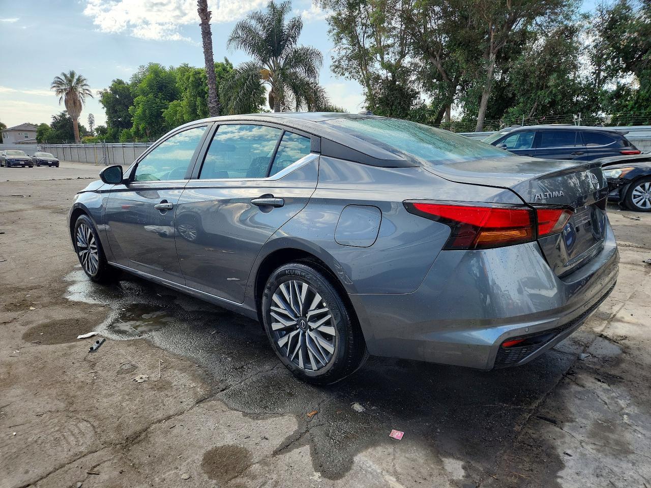2026 NISSAN ALTIMA SV — Фото 2 из 12