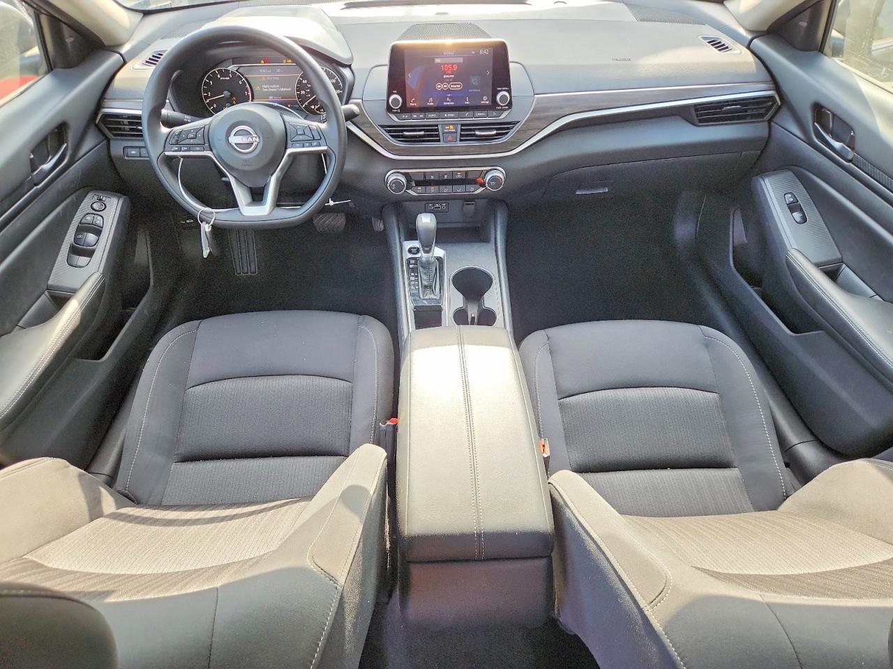 2026 NISSAN ALTIMA SV — Фото 8 из 12