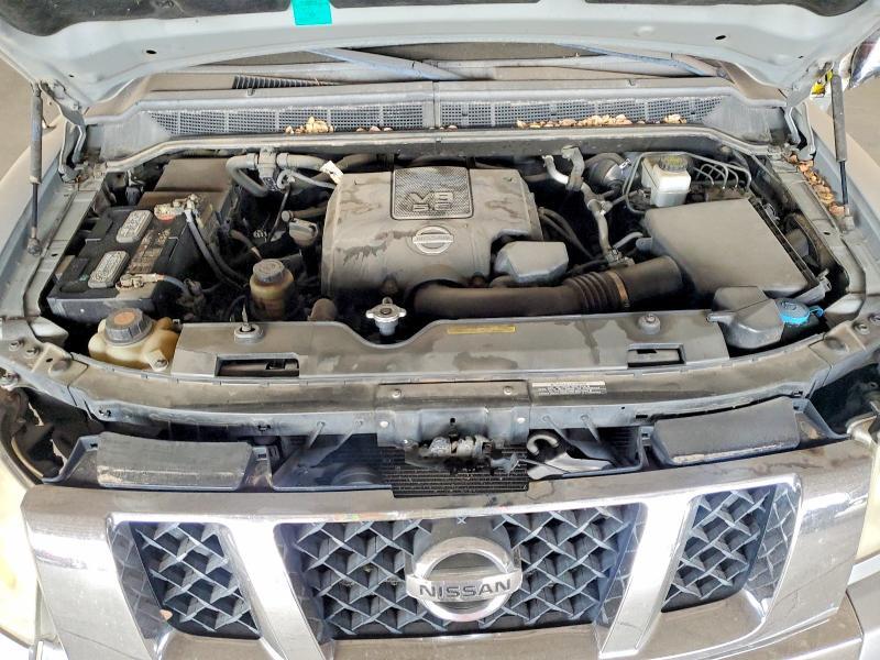 2011 NISSAN TITAN SV — Фото 11 из 14
