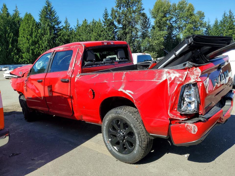 2026 RAM 2500 BIG HORN — Фото 2 из 12