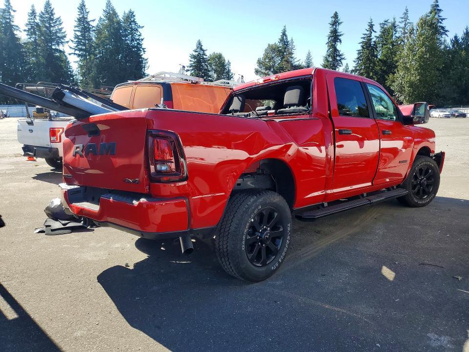 2026 RAM 2500 BIG HORN — Фото 3 из 12