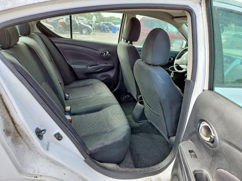2019 NISSAN VERSA SV — Фото 10 из 12