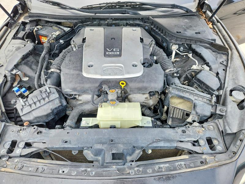 2014 INFINITI Q50 PREMIUM — Фото 11 из 12