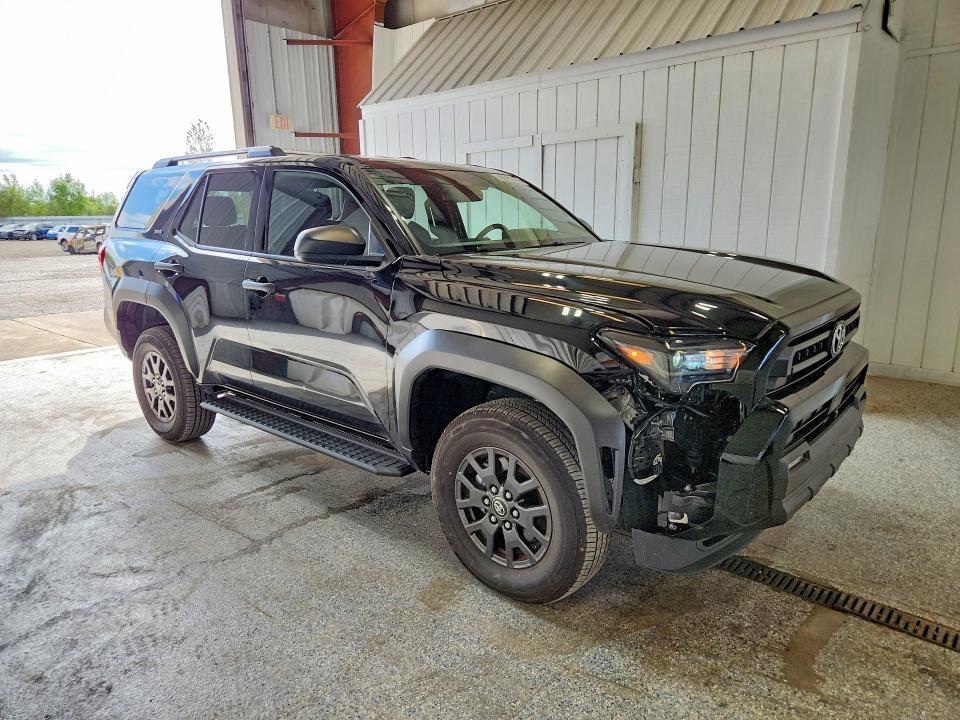 2026 TOYOTA 4RUNNER SR5 — Фото 4 из 14