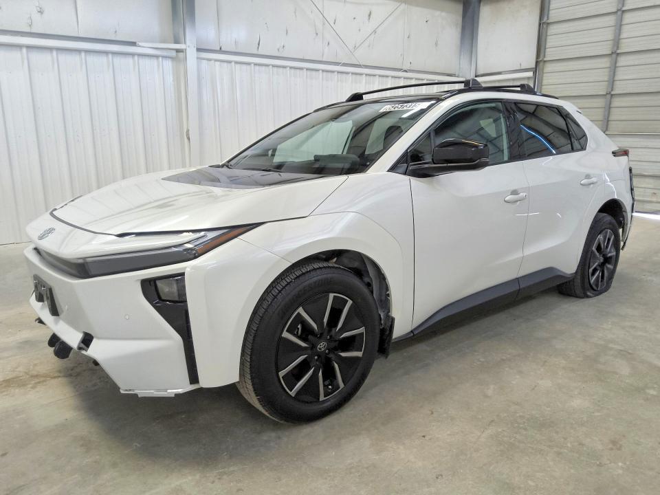2026 TOYOTA BZ JTMBCAEB8TA005364
