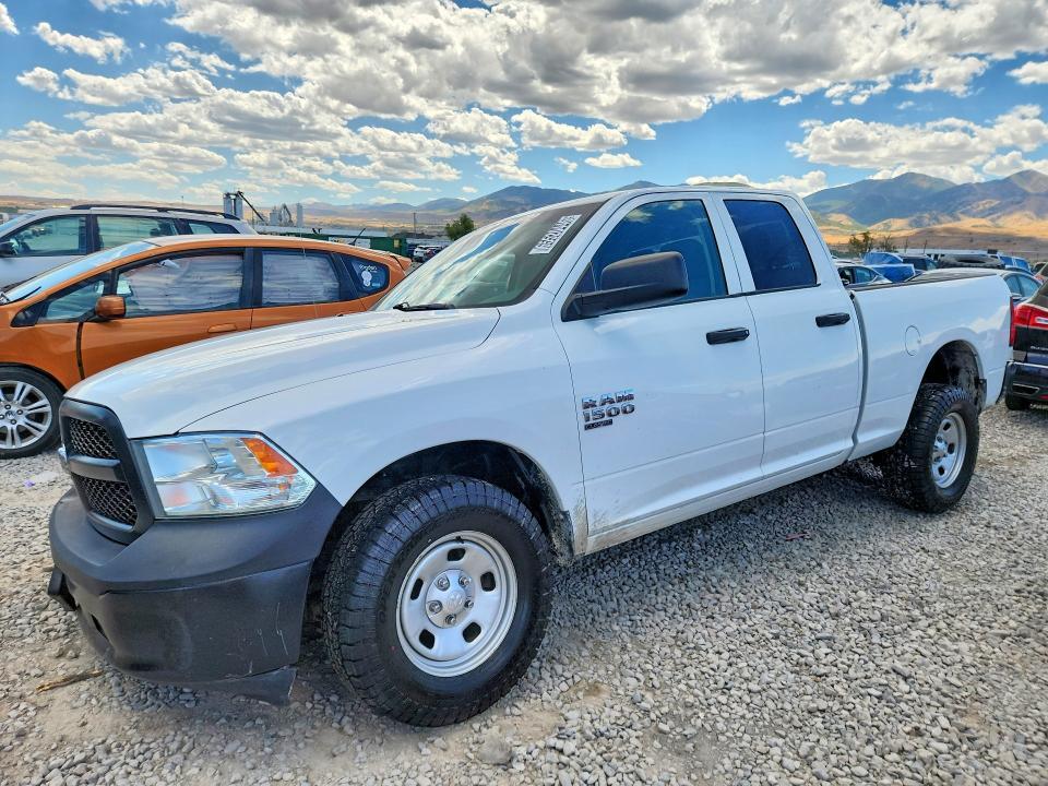 2019 RAM 1500 CLASSIC 1C6RR7FG7KS607702