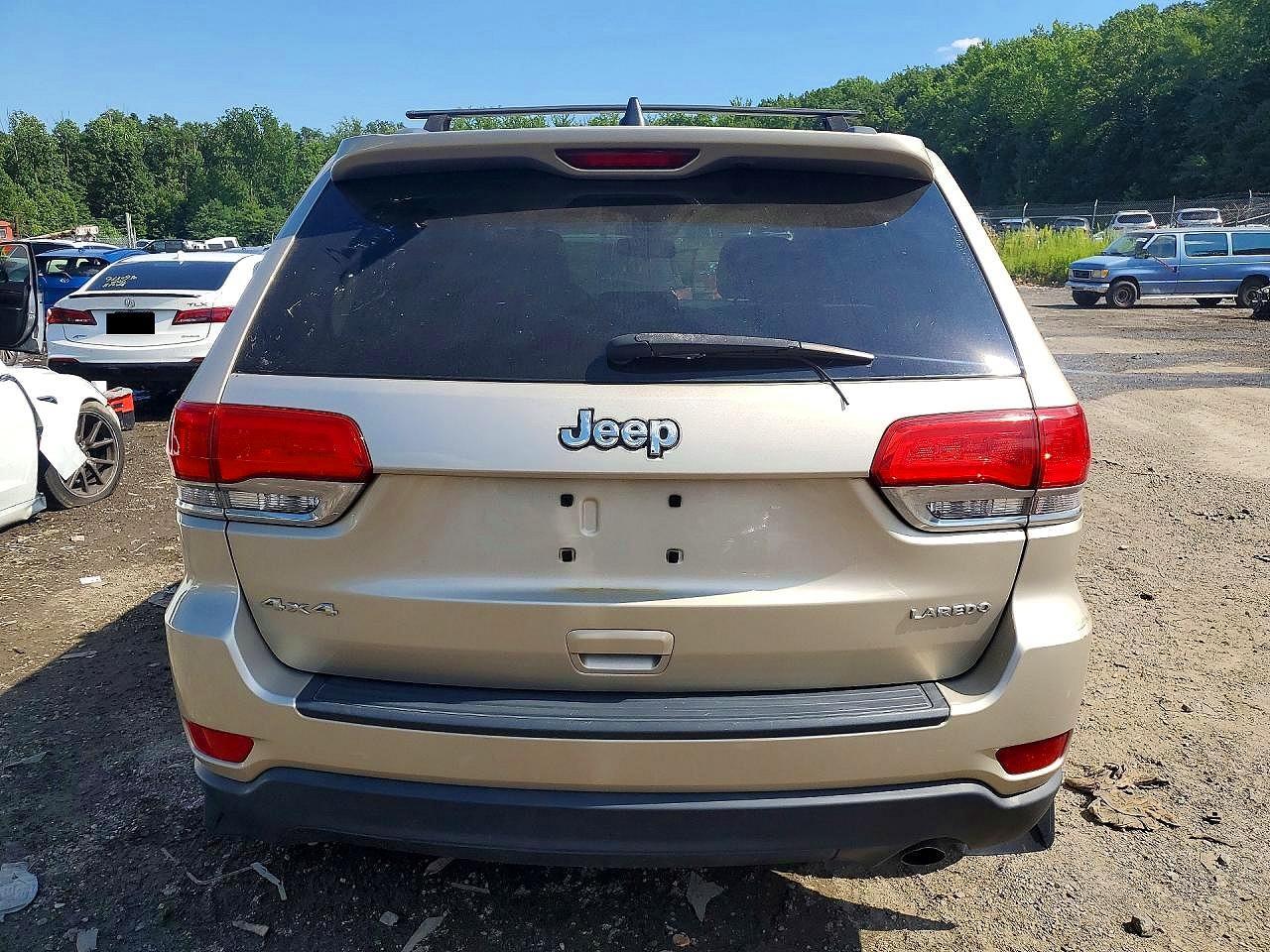 2014 JEEP GRAND CHEROKEE LAREDO — Фото 6 из 13