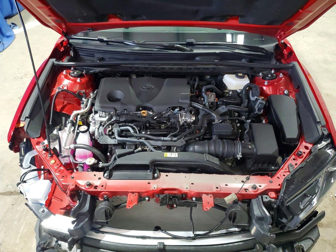 2026 TOYOTA CAMRY HYBRID/LE/XLE — Фото 11 из 13