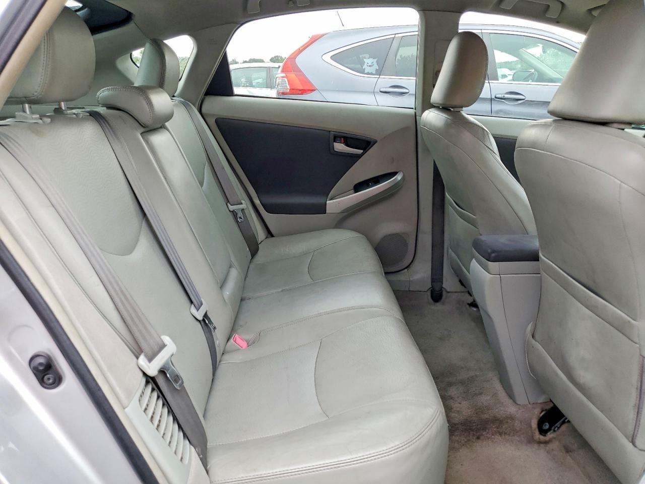 2011 TOYOTA PRIUS TWO — Фото 10 из 12