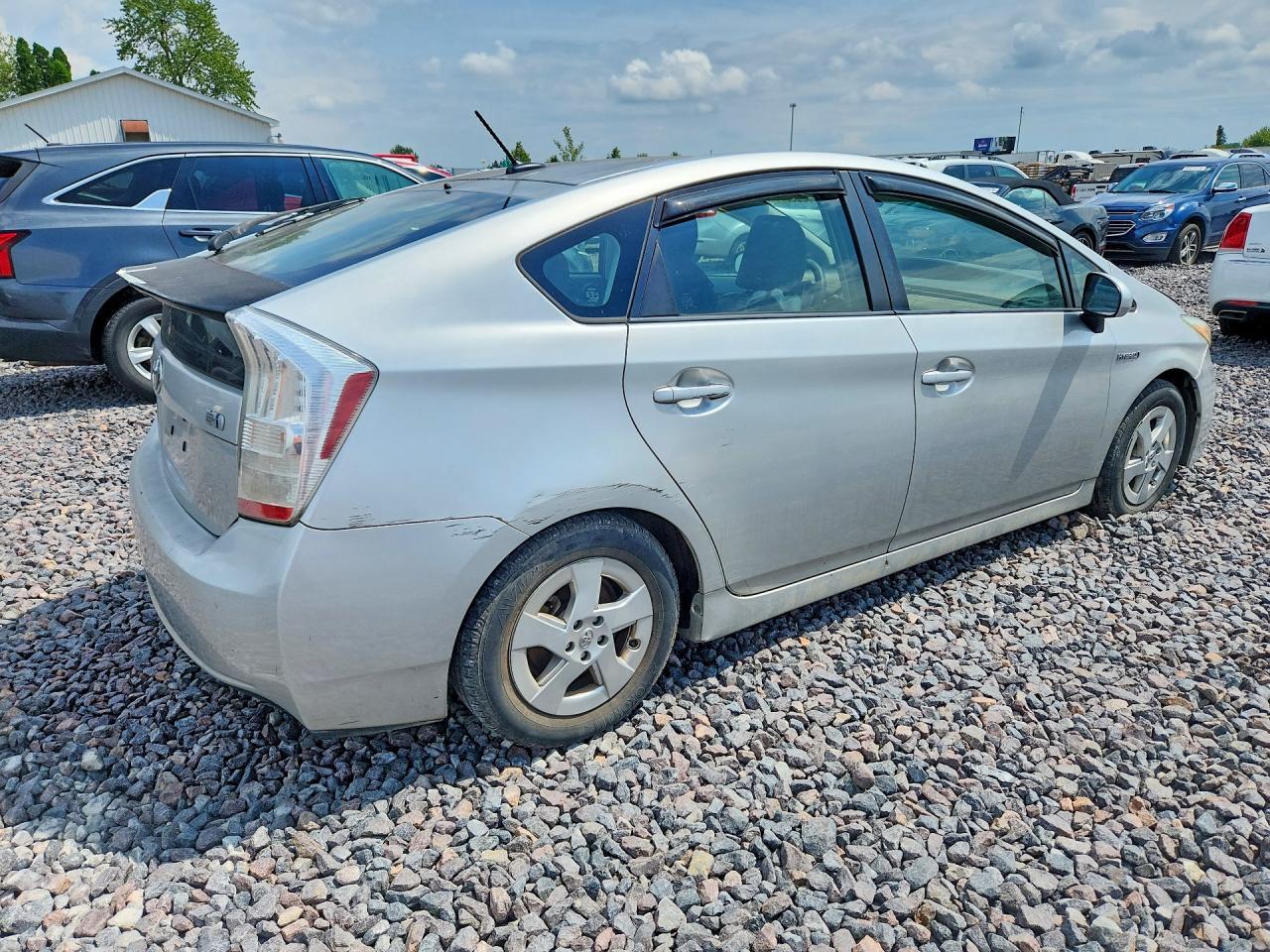 2011 TOYOTA PRIUS THREE — Фото 3 из 12