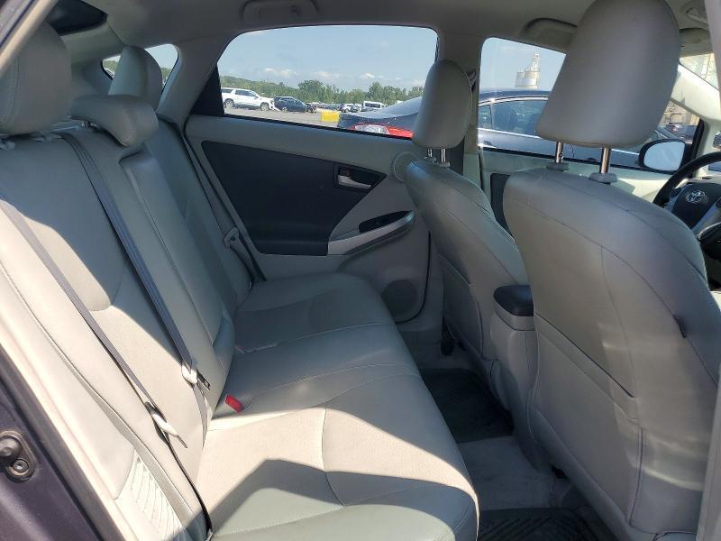 2011 TOYOTA PRIUS FOUR — Фото 10 из 12