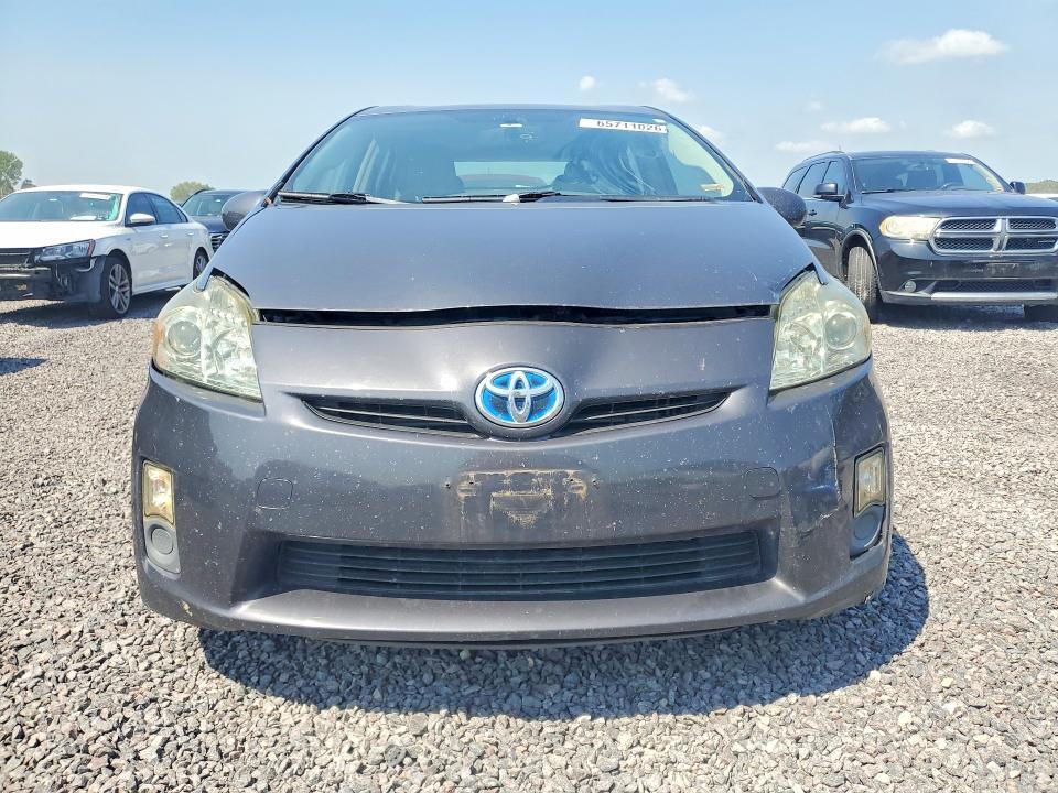 2011 TOYOTA PRIUS FOUR — Фото 5 из 12