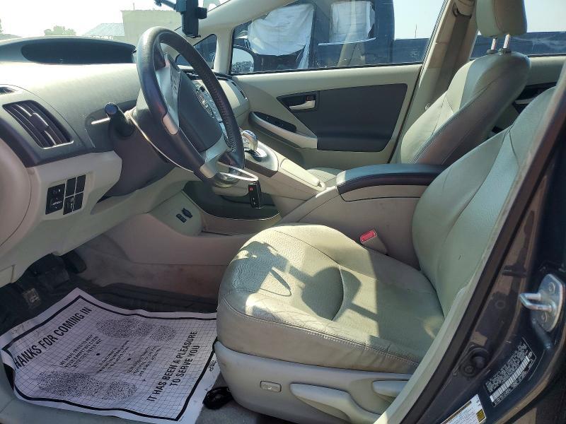 2011 TOYOTA PRIUS FOUR — Фото 7 из 12