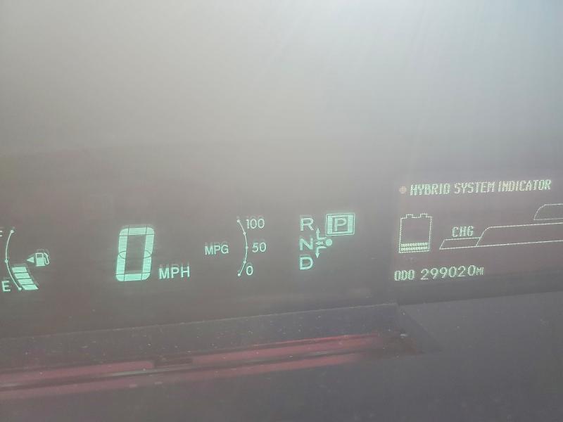 2011 TOYOTA PRIUS THREE — Фото 9 из 12