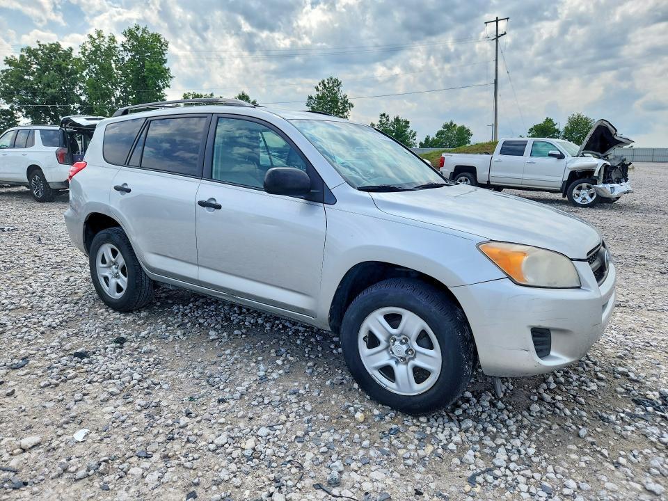 2T3BF4DV1BW175523 2011 TOYOTA RAV4 photo no. 4