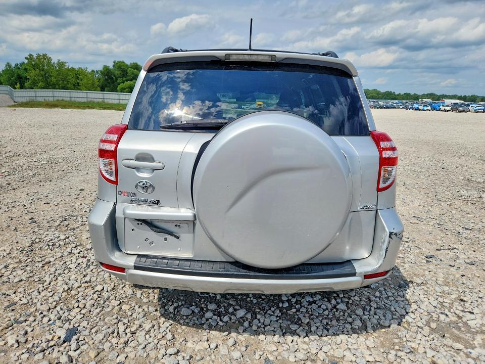 2T3BF4DV1BW175523 2011 TOYOTA RAV4 photo no. 6