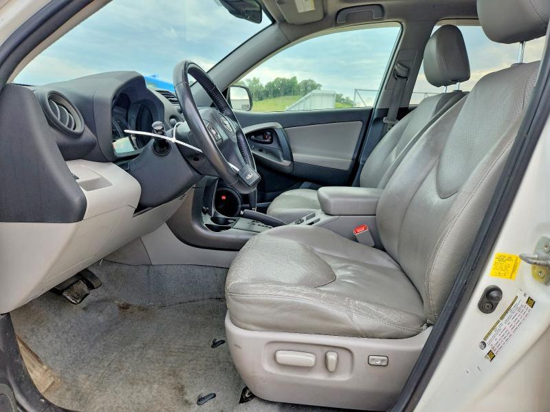 2011 TOYOTA RAV4 LIMITED — Фото 7 из 13