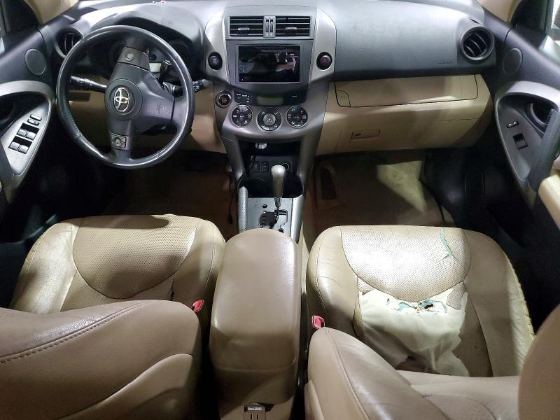 2011 TOYOTA RAV4 LIMITED — Фото 8 из 12