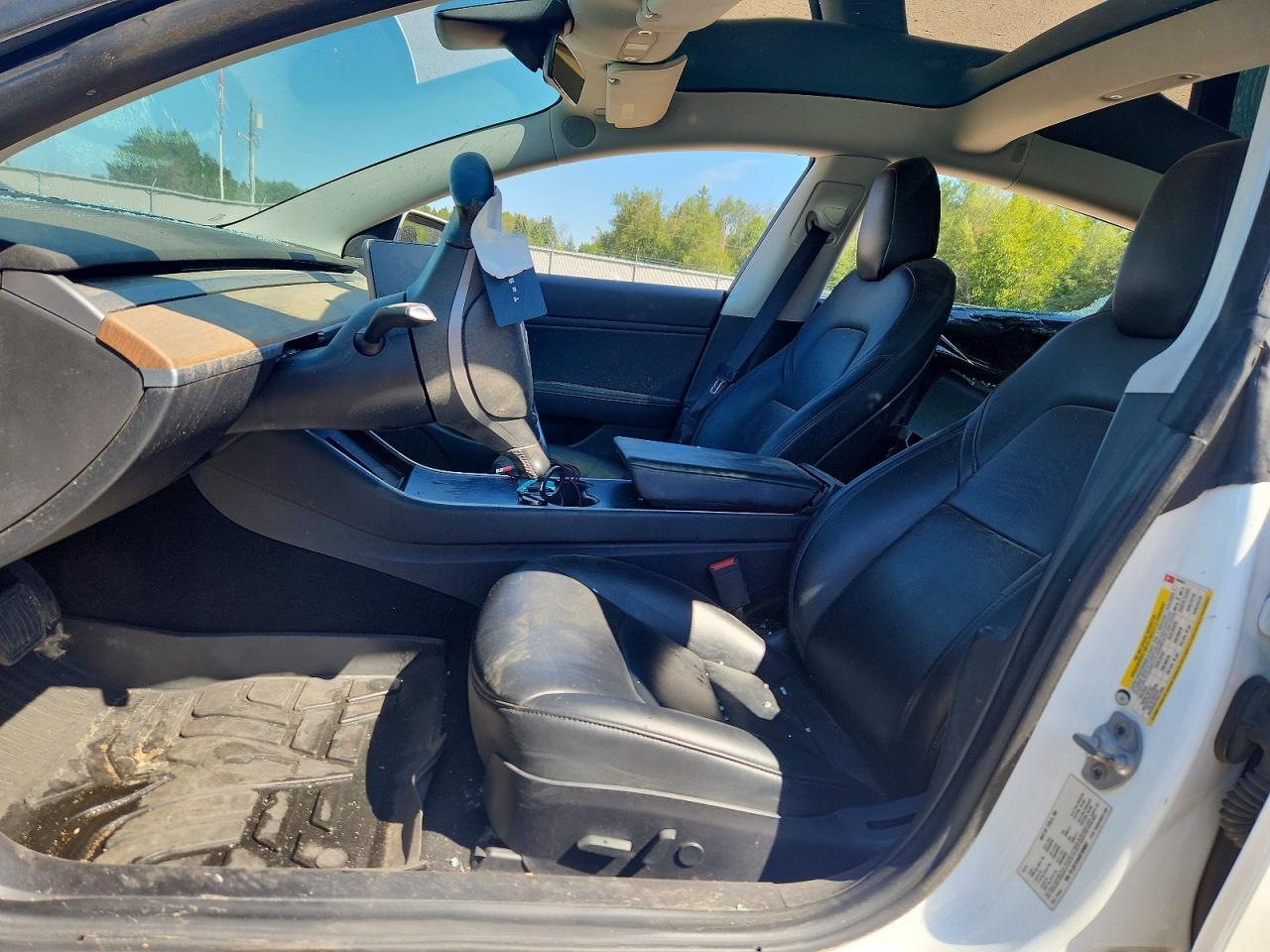 2019 TESLA MODEL 3 — Фото 7 из 12