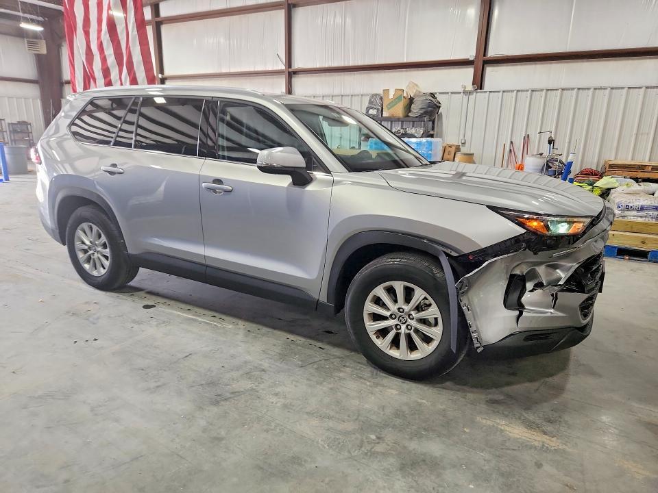 2026 TOYOTA GRAND HIGHLANDER XLE — Фото 4 из 13
