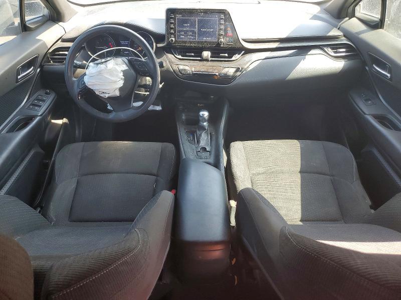 2019 TOYOTA C-HR LE — Фото 8 из 13