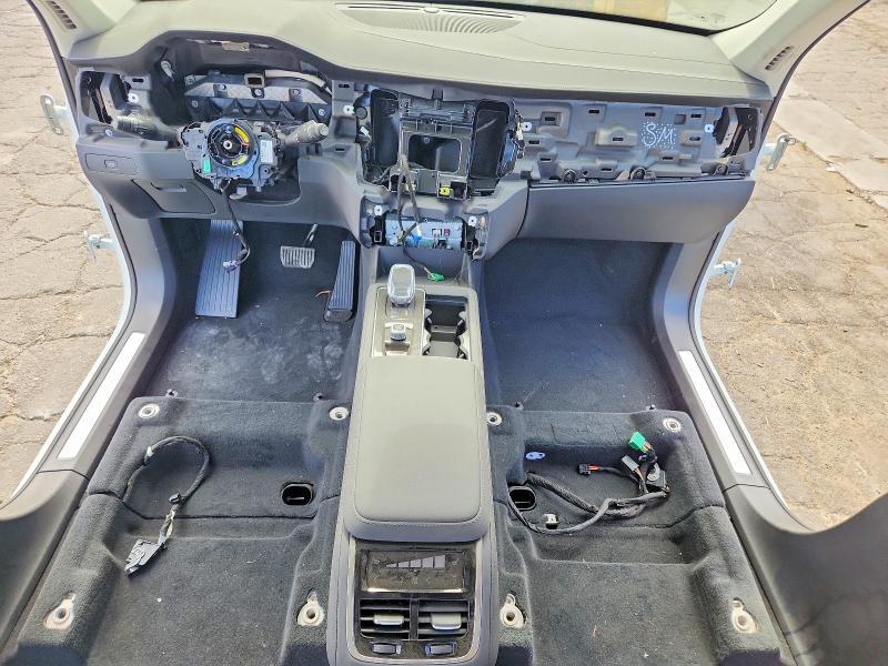 YV4M12PJ6T1495616 2026 VOLVO XC90 photo no. 8